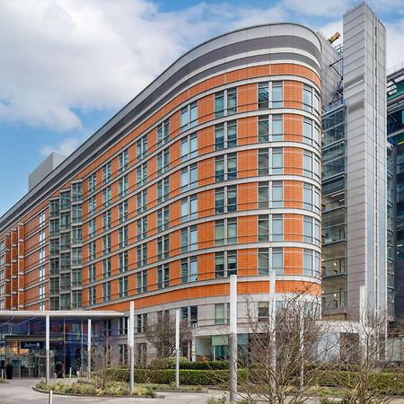 Radisson Blu Hotel, London Canary Wharf East 외부 사진