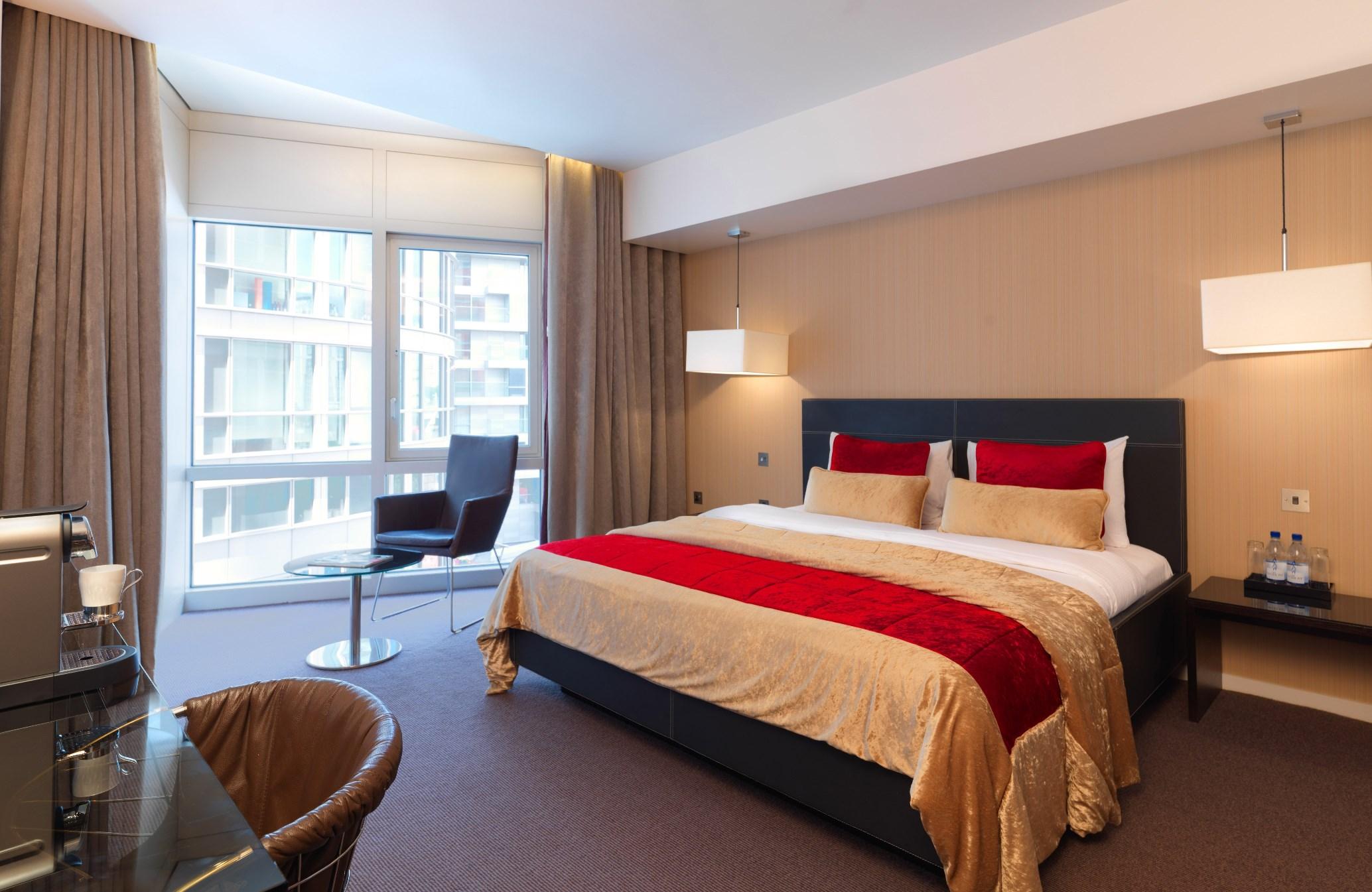 Radisson Blu Hotel, London Canary Wharf East 외부 사진
