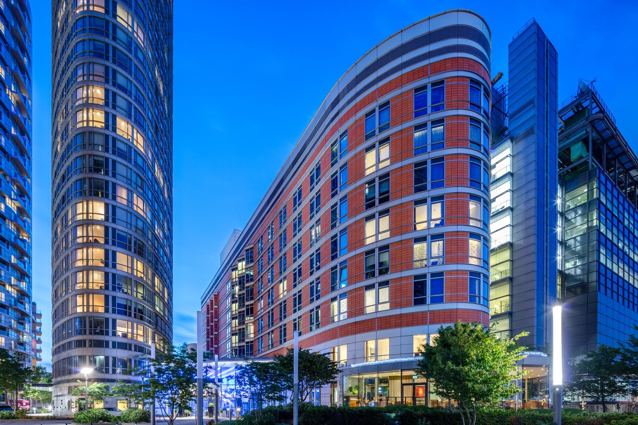Radisson Blu Hotel, London Canary Wharf East 외부 사진