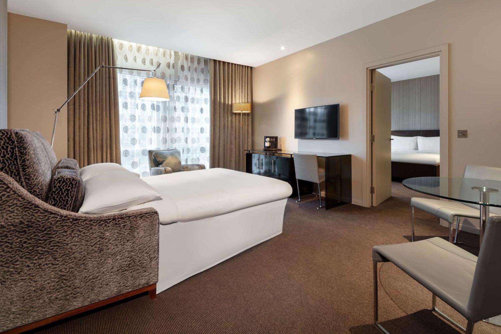 Radisson Blu Hotel, London Canary Wharf East 외부 사진