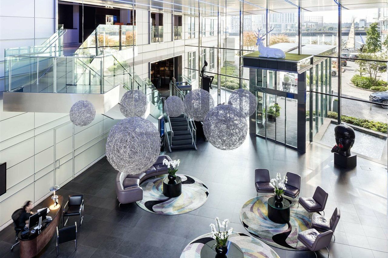 Radisson Blu Hotel, London Canary Wharf East 외부 사진